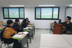 88336097_114850350122531_4605761184056999936_n