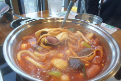 96617680_138462411094658_8306990203898167296_n